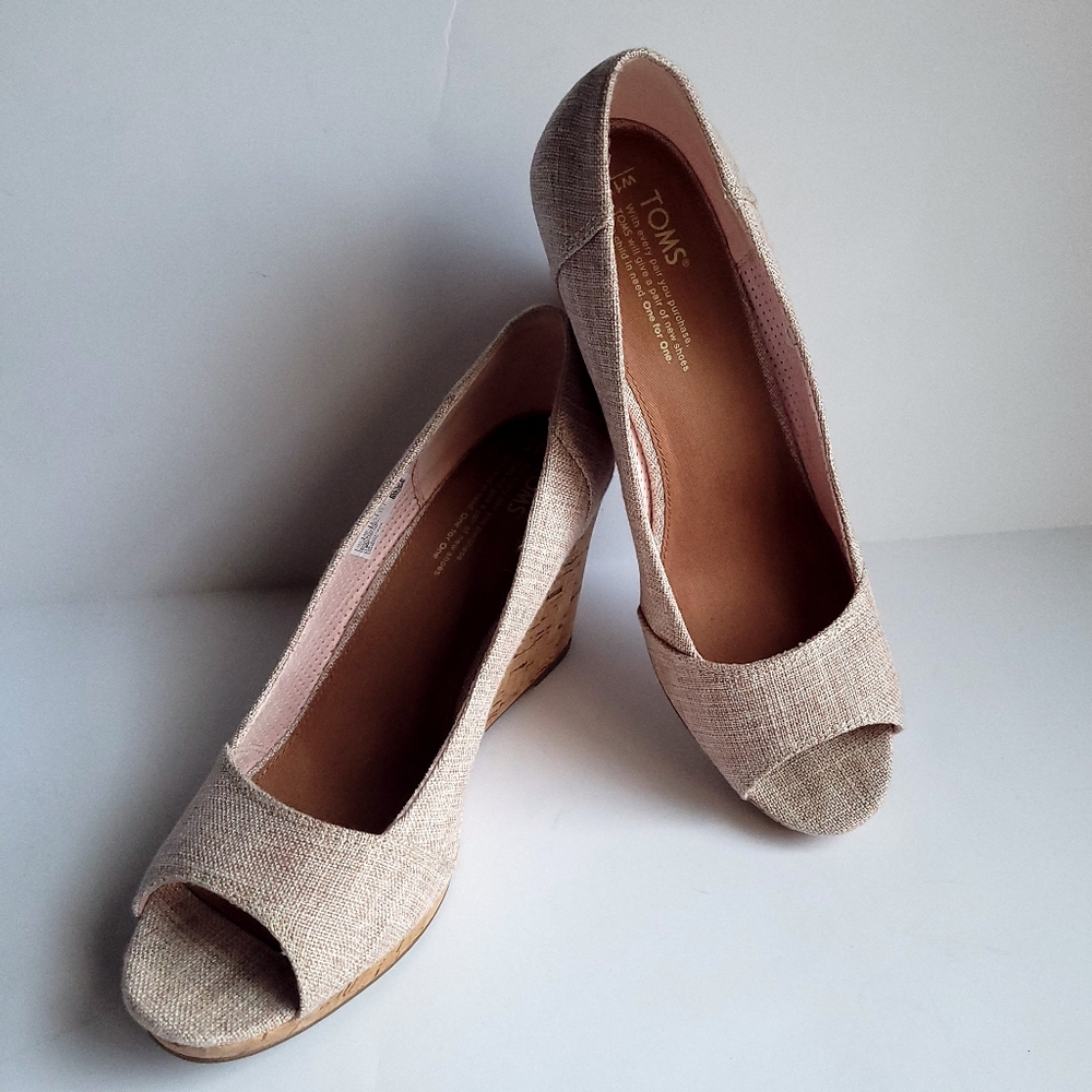 Toms Stella open toe Light Pink wedges Sz 11W